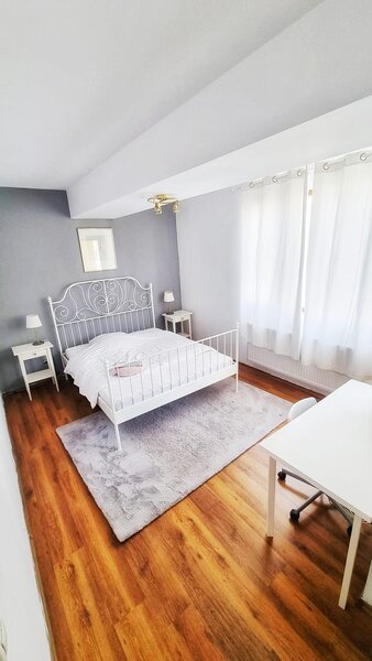 Mall Vitan, 8 min Metrou Dristor, 2 camere 70 mp, Centrala, Bloc 2012