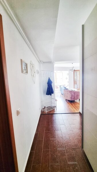Mall Vitan, 8 min Metrou Dristor, 2 camere 70 mp, Centrala, Bloc 2012