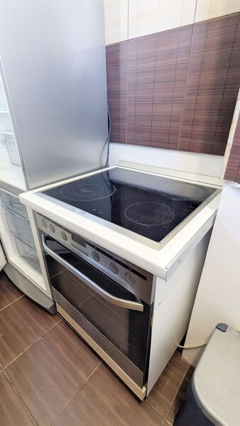 Mall Vitan, 8 min Metrou Dristor, 2 camere 70 mp, Centrala, Bloc 2012